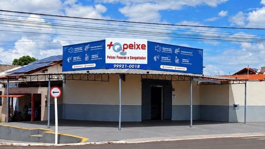 Fachada da loja Mais Q Peixe em Itaporã